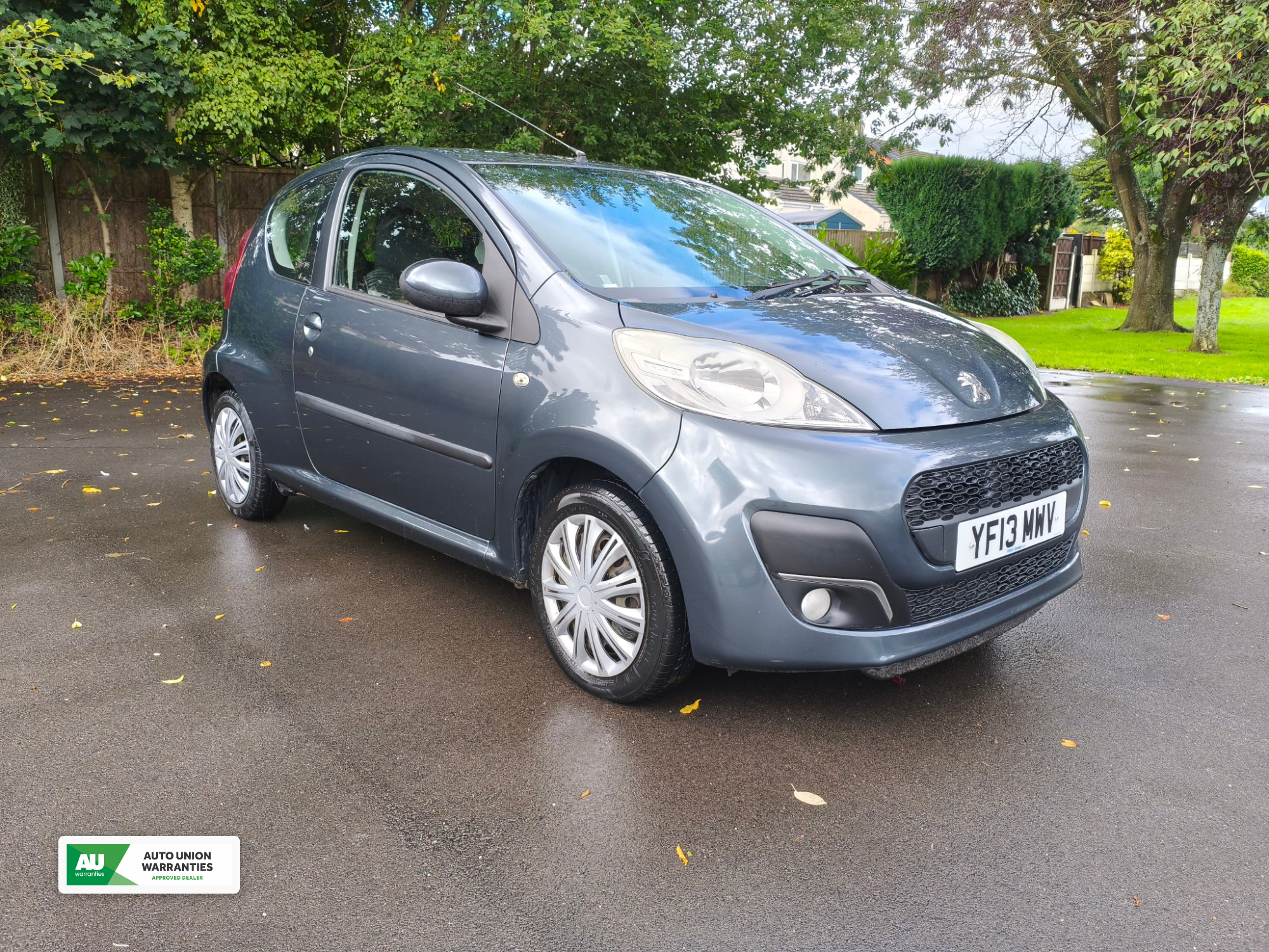 PEUGEOT 107